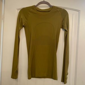 Lululemon Long Sleeve Shirt
